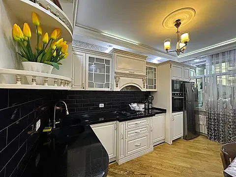 Satılır 3 otaqlı mənzil 100 m²