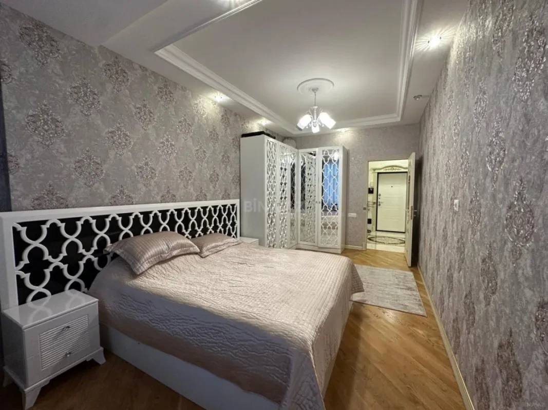 Satılır 3 otaqlı mənzil 100 m²