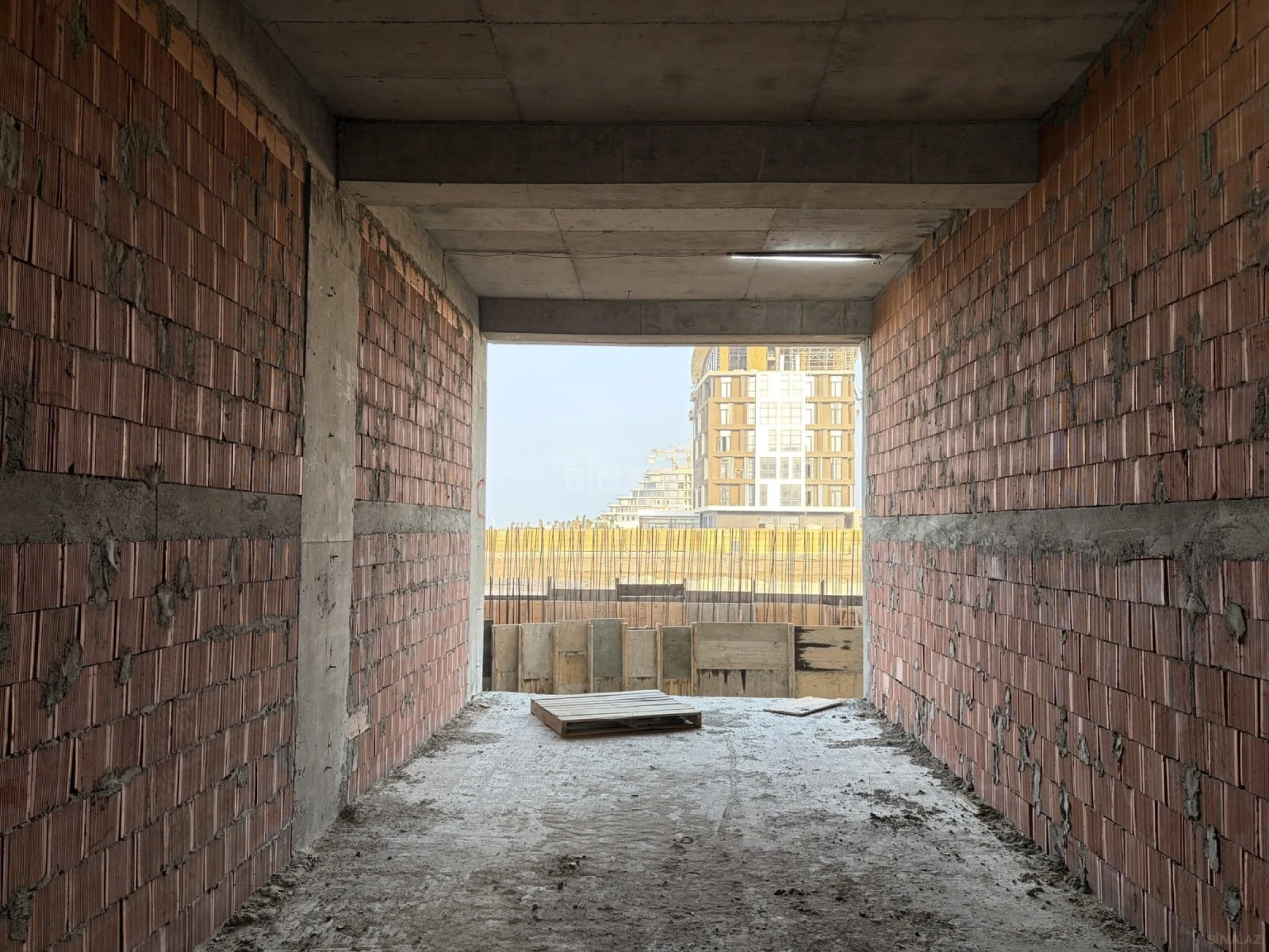 Satılır 1 otaqlı mənzil 50 m²