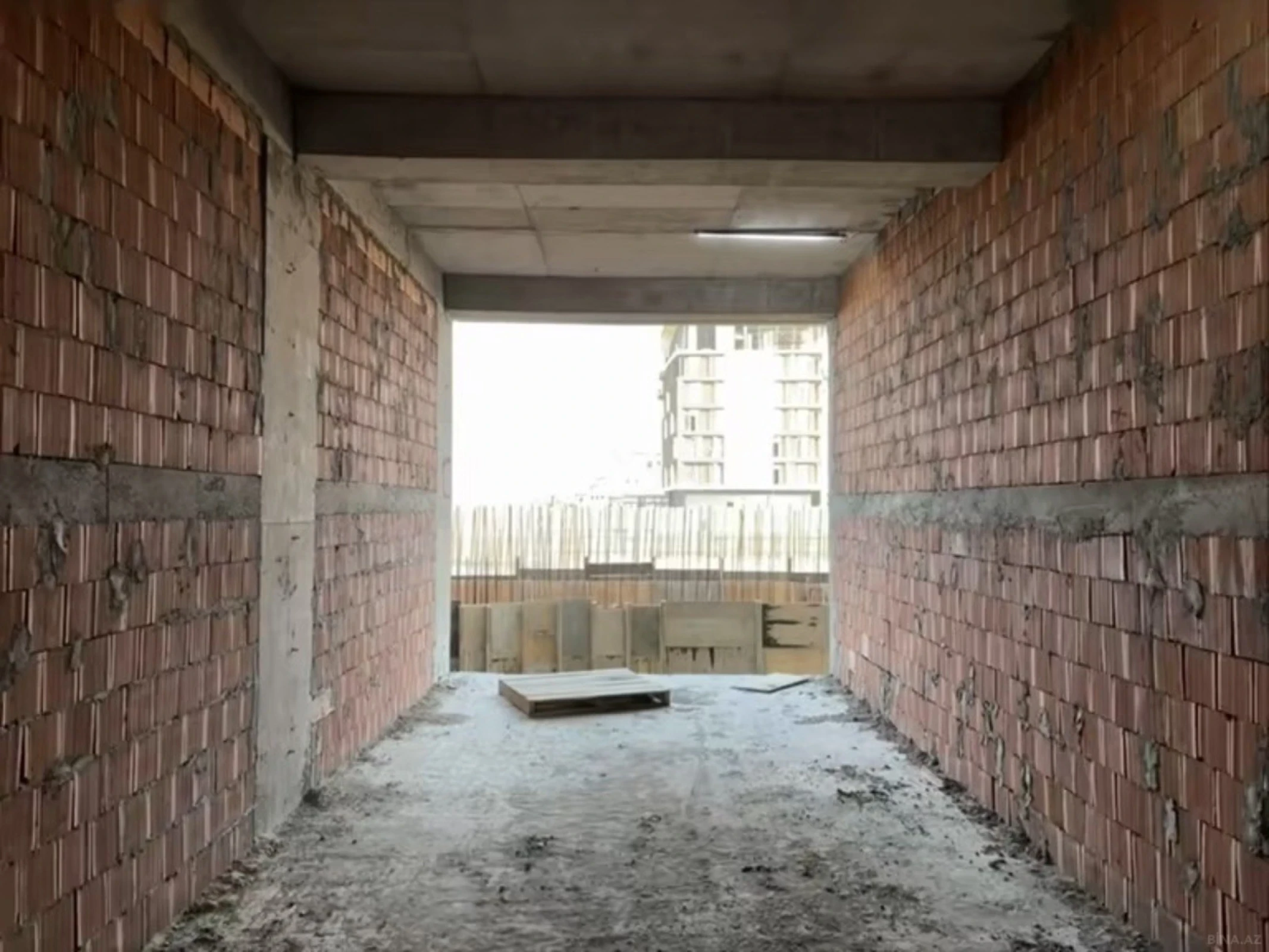 Satılır 1 otaqlı mənzil 50 m²