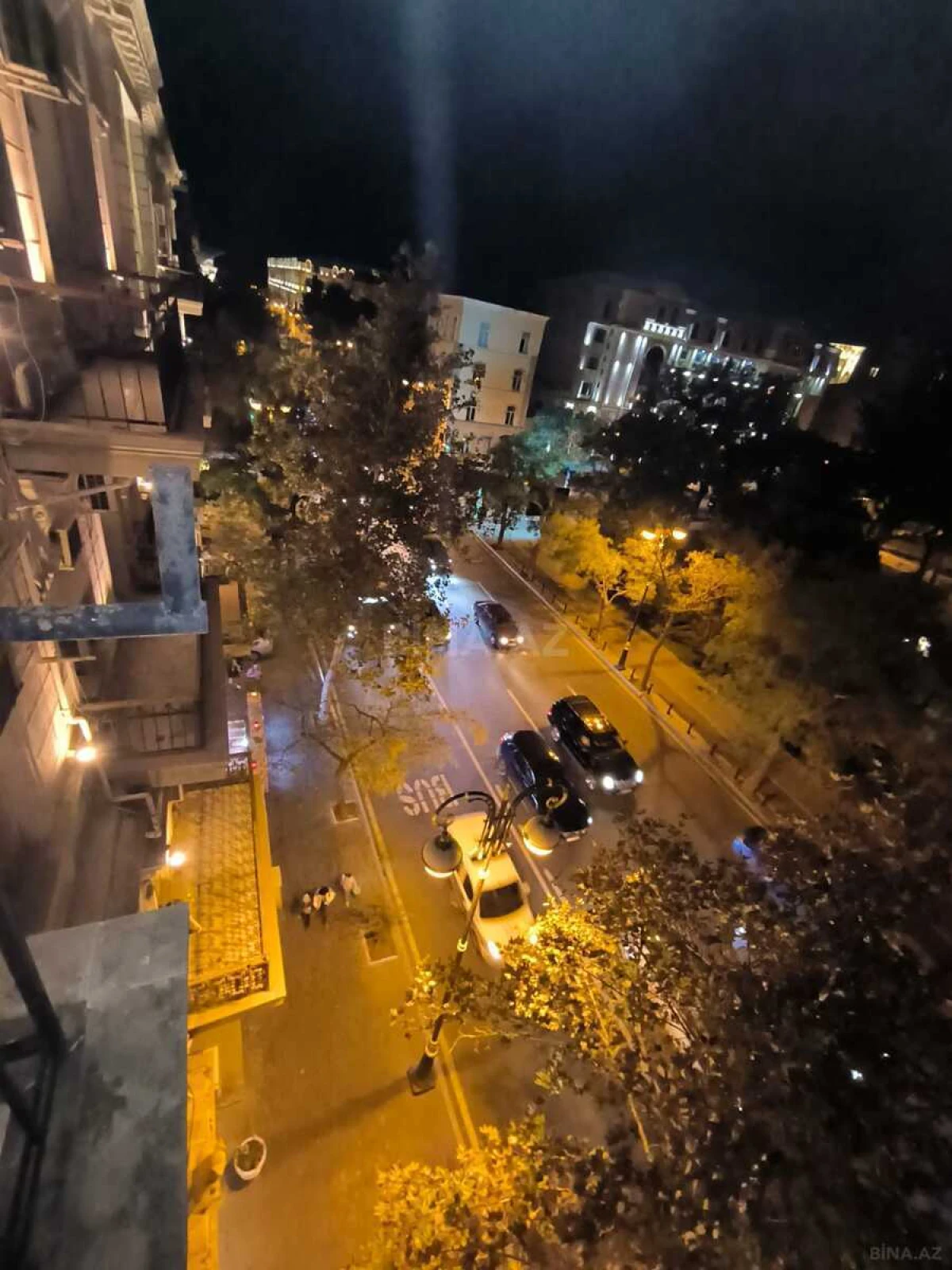 Kirayə verilir 2 otaqlı mənzil 115 m²