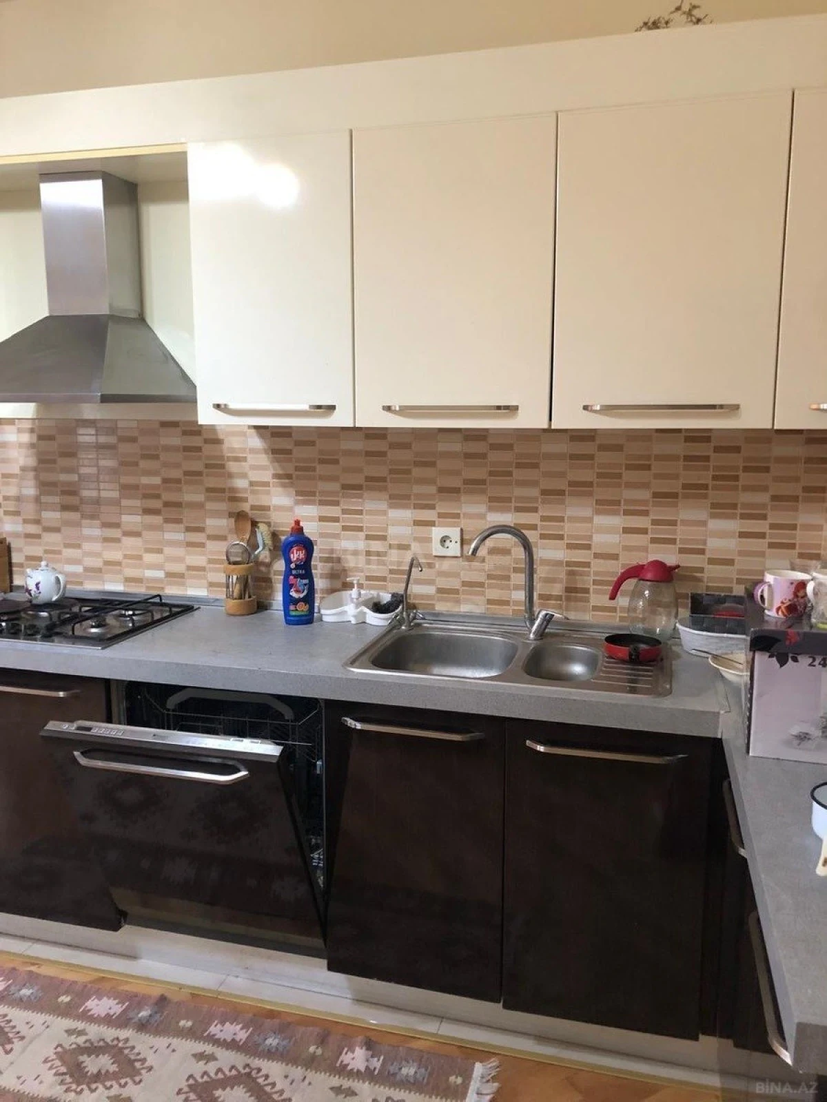 Kirayə verilir 3 otaqlı mənzil 130 m²