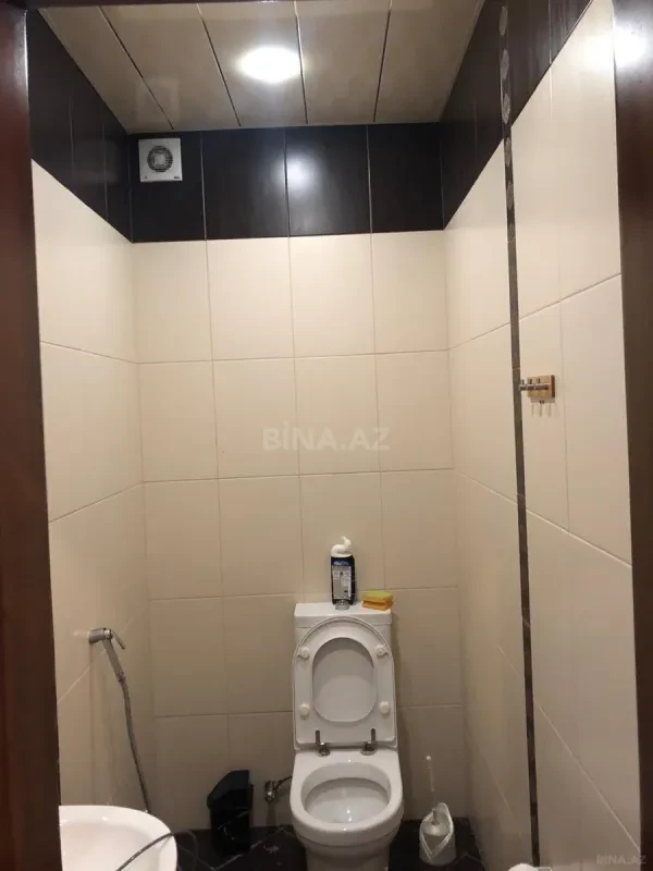 Kirayə verilir 3 otaqlı mənzil 130 m²