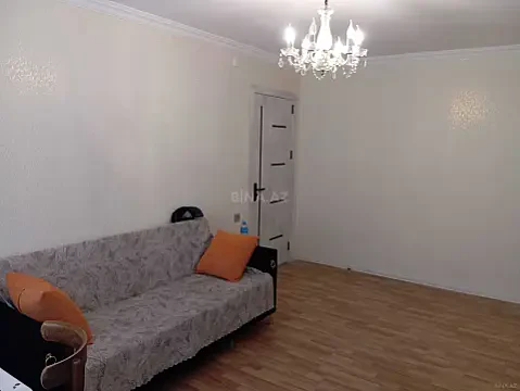 Satılır 2 otaqlı mənzil 42 m²