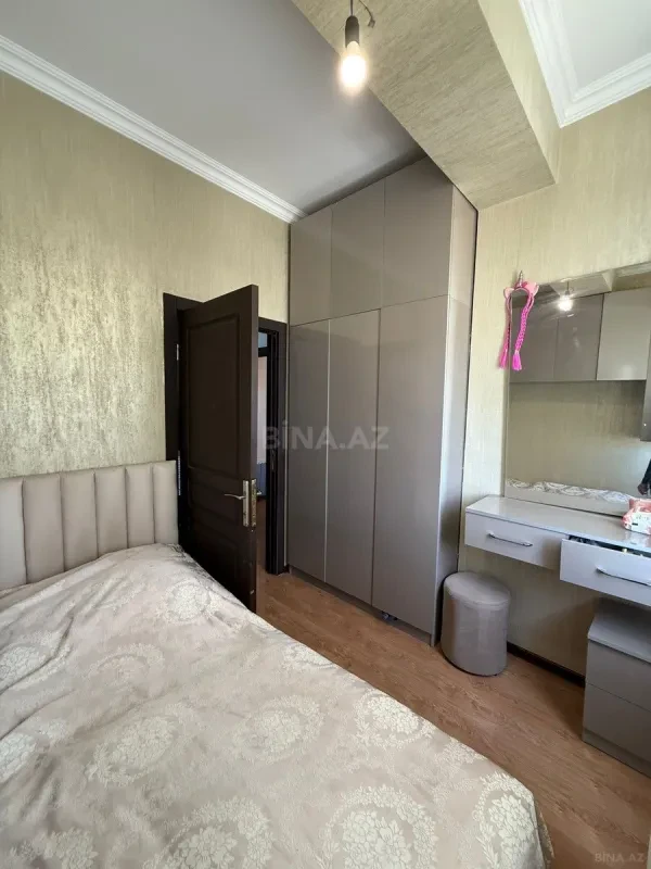 Satılır 2 otaqlı mənzil 45 m²