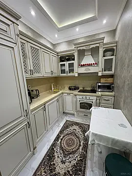 Satılır 3 otaqlı mənzil 110 m²
