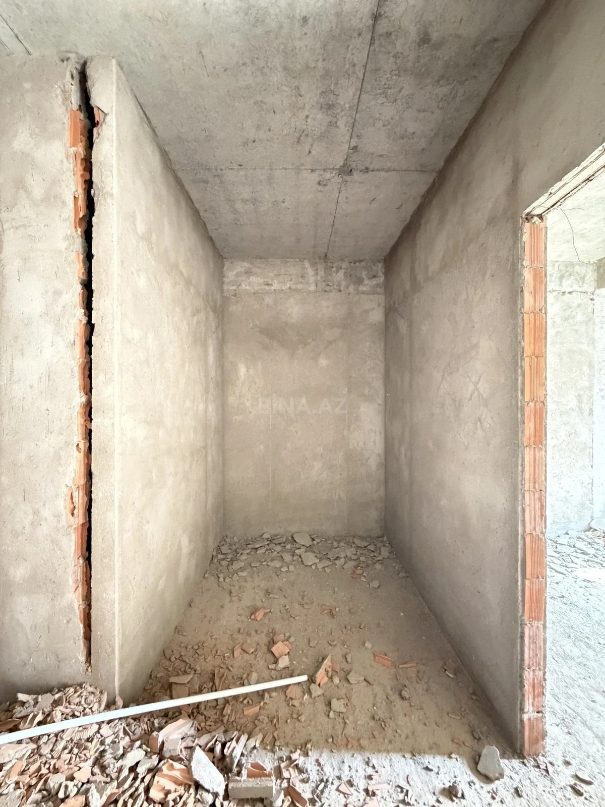 Satılır 2 otaqlı mənzil 53 m²