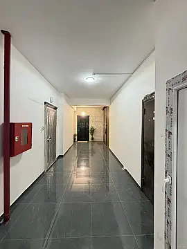 Satılır 2 otaqlı mənzil 53 m²