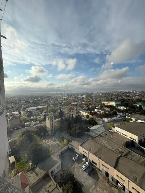 Satılır 2 otaqlı mənzil 90 m²