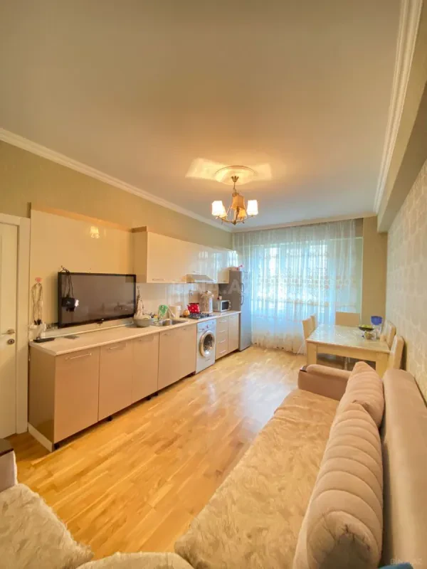 Satılır 3 otaqlı mənzil 63 m²