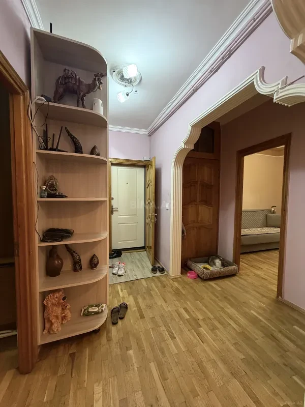 Satılır 3 otaqlı mənzil 72 m²