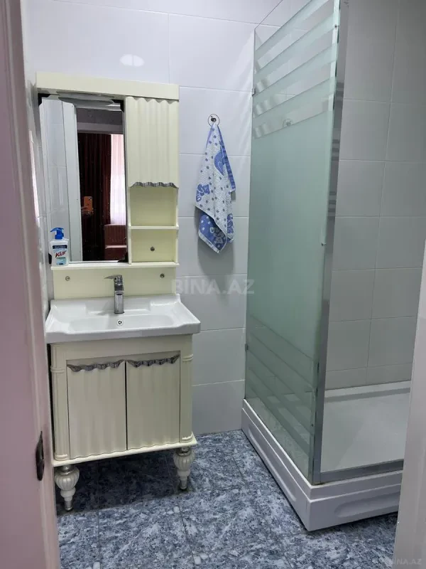 Kirayə verilir 2 otaqlı mənzil 50 m²