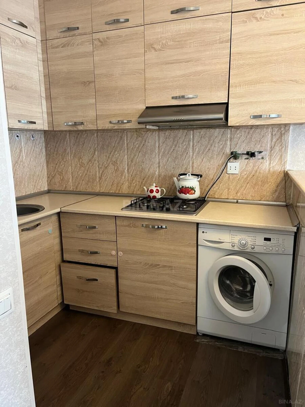 Kirayə verilir 2 otaqlı mənzil 50 m²
