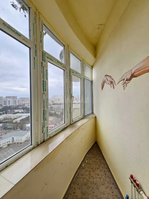 Kirayə verilir 3 otaqlı mənzil 150 m²