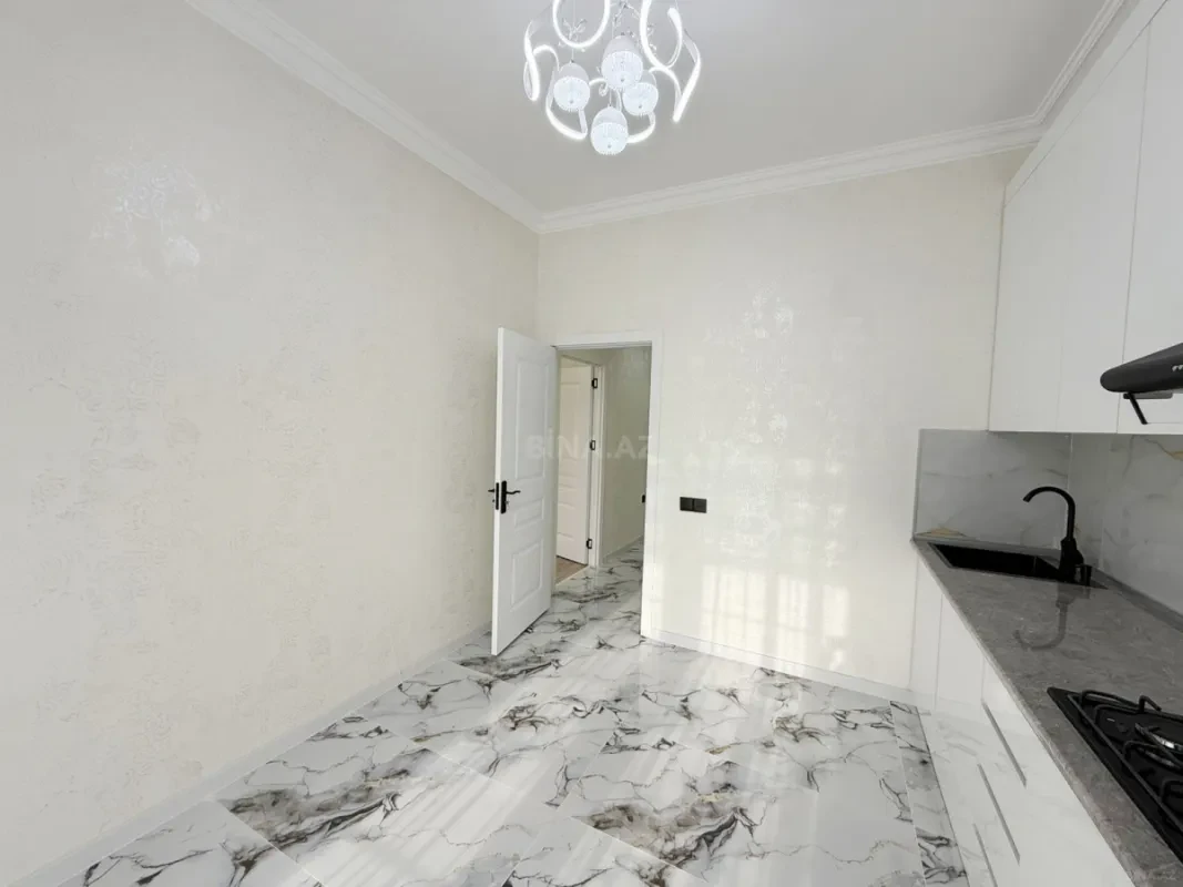 Satılır 3 otaqlı mənzil 110 m²