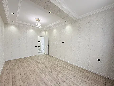 Satılır 3 otaqlı mənzil 110 m²