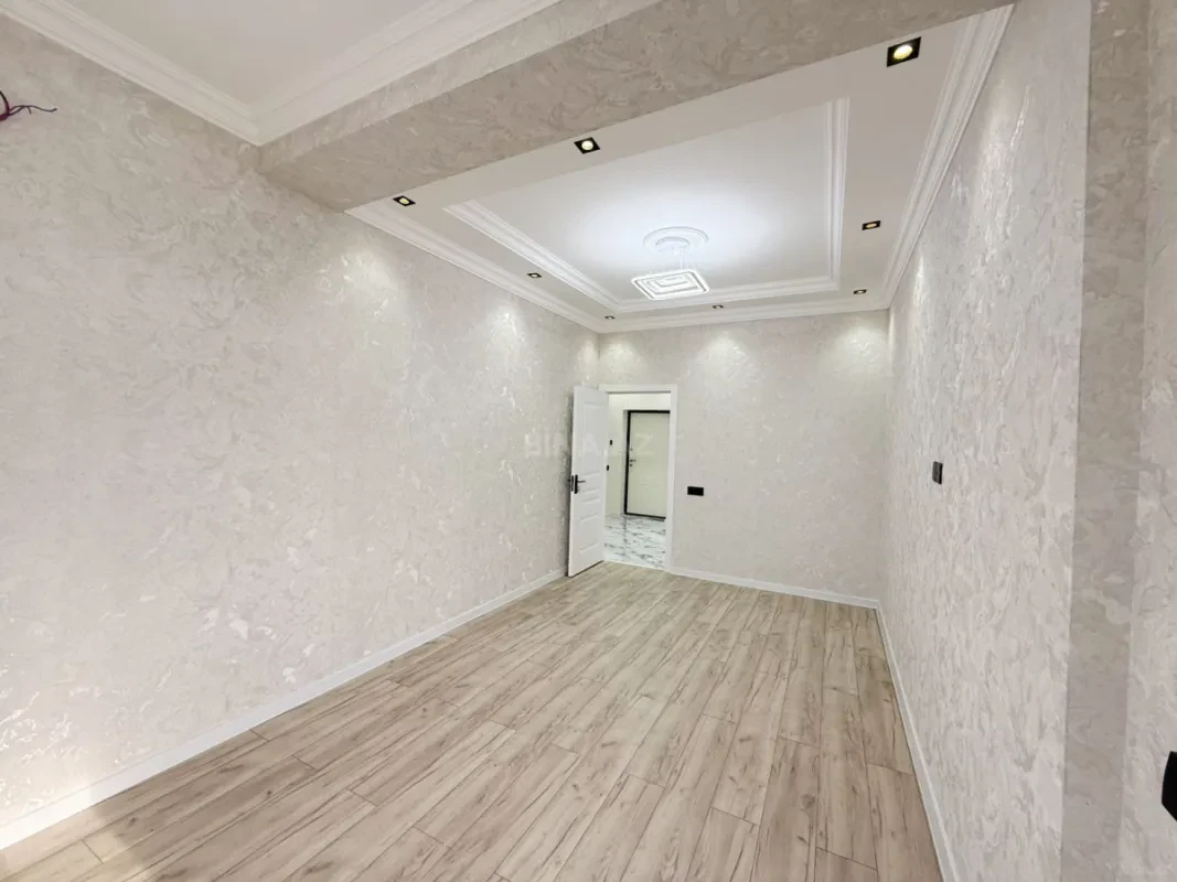 Satılır 3 otaqlı mənzil 110 m²