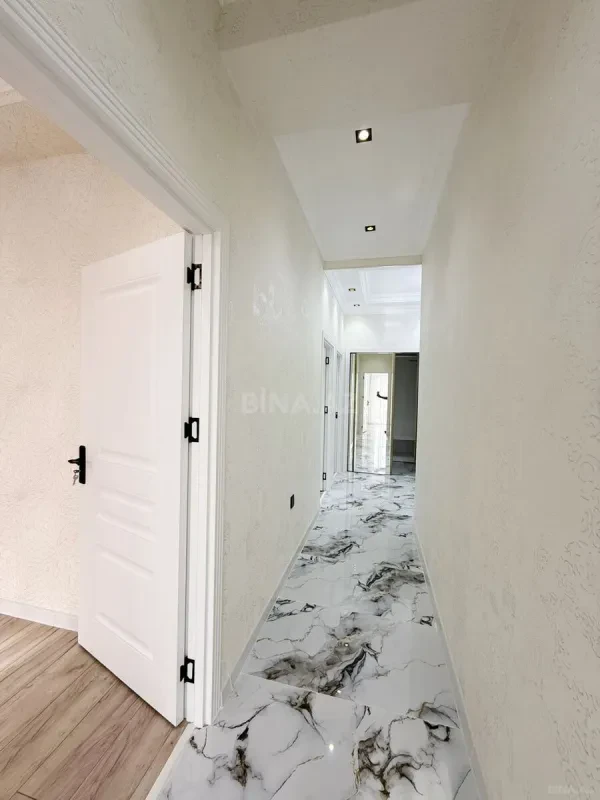 Satılır 3 otaqlı mənzil 110 m²