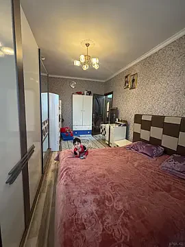 Satılır 2 otaqlı mənzil 65 m²