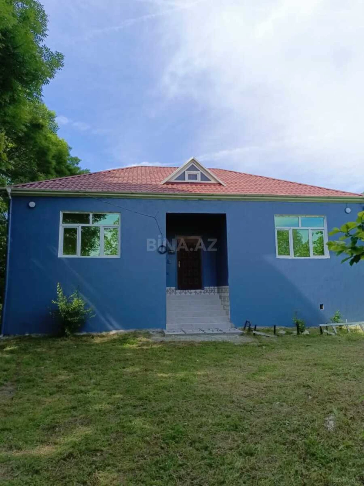 Kirayə verilir 4 otaqlı həyət evi 140 m²