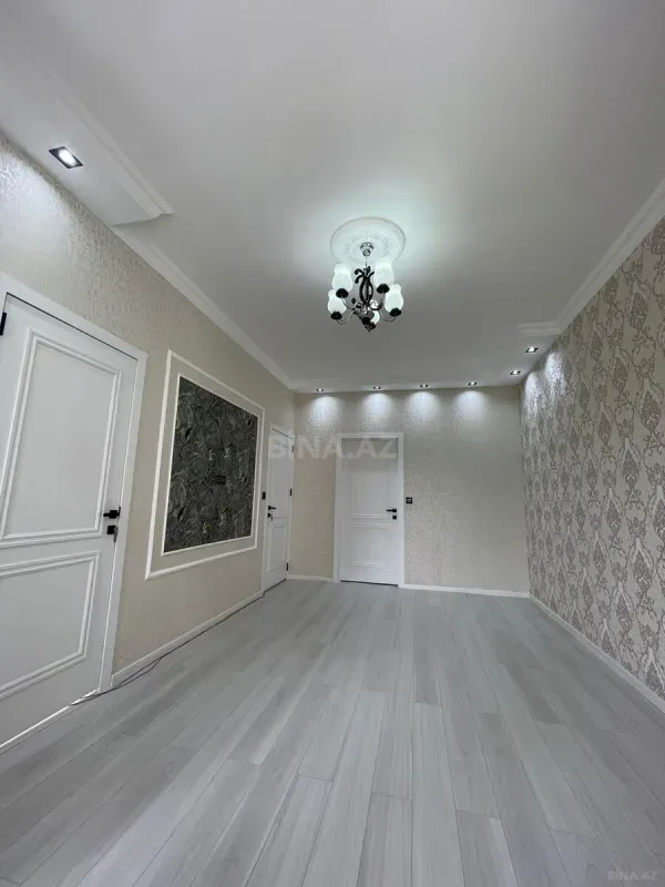 Satılır 2 otaqlı mənzil 65 m²