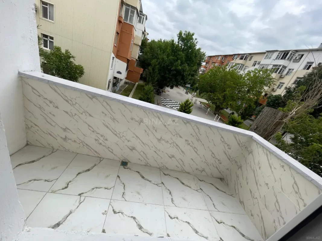 Satılır 2 otaqlı mənzil 65 m²
