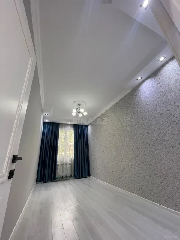 Satılır 2 otaqlı mənzil 65 m²
