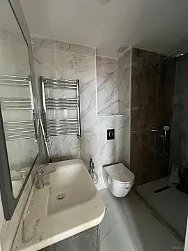 Satılır 3 otaqlı mənzil 86 m²
