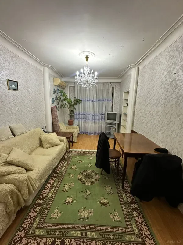 Satılır 2 otaqlı mənzil 65 m²