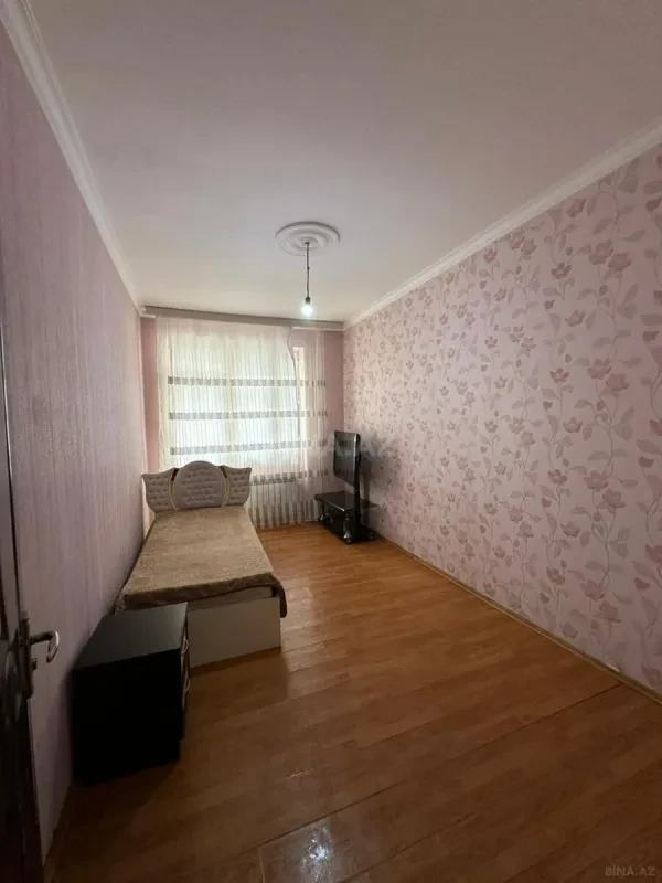 Kirayə verilir 4 otaqlı mənzil 87 m²