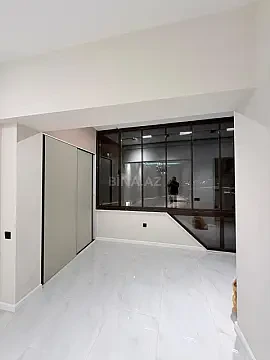 Satılır 3 otaqlı mənzil 115 m²