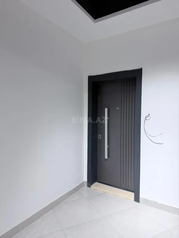 Satılır 3 otaqlı mənzil 115 m²