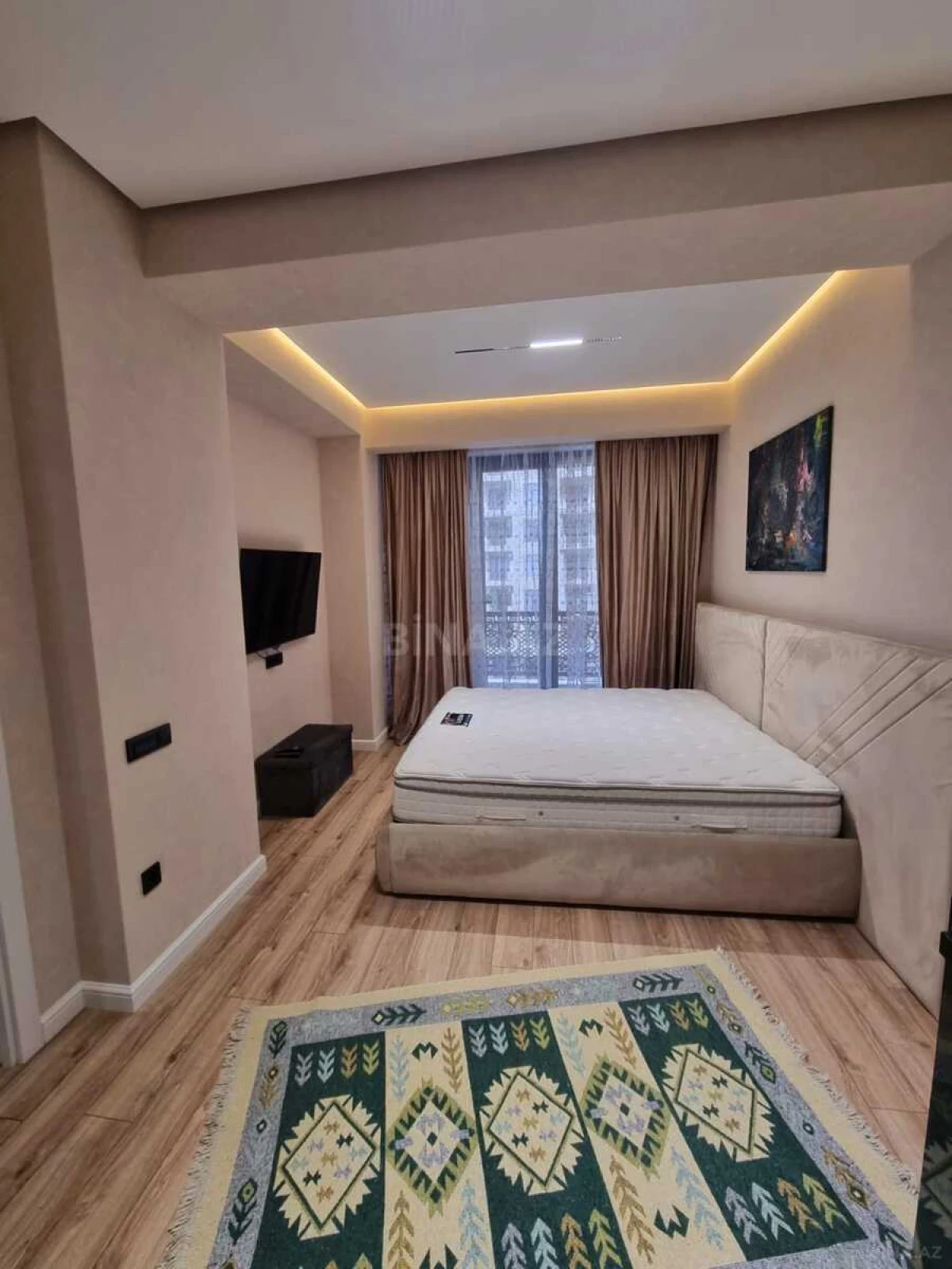 Kirayə verilir 2 otaqlı mənzil 86 m²