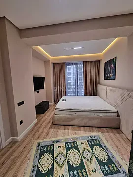 Kirayə verilir 2 otaqlı mənzil 86 m²