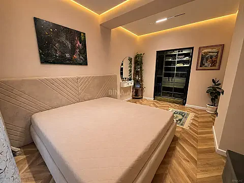 Kirayə verilir 2 otaqlı mənzil 86 m²