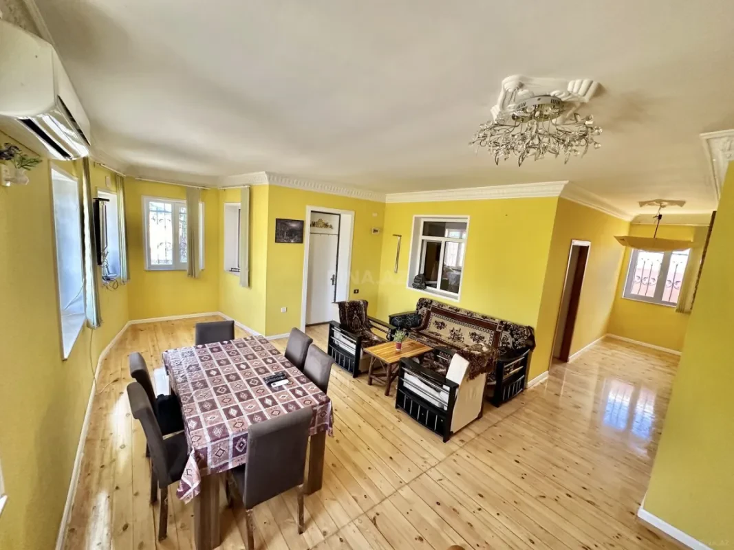 Kirayə verilir 5 otaqlı həyət evi 300 m²