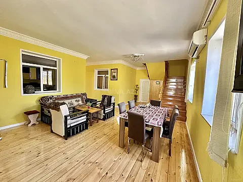 Kirayə verilir 5 otaqlı həyət evi 300 m²