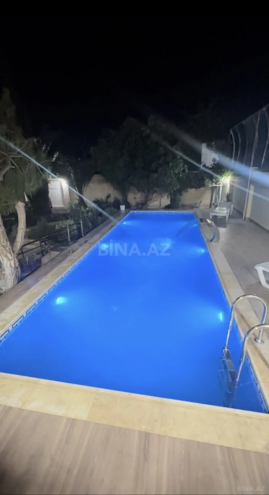 Kirayə verilir 5 otaqlı həyət evi 300 m²