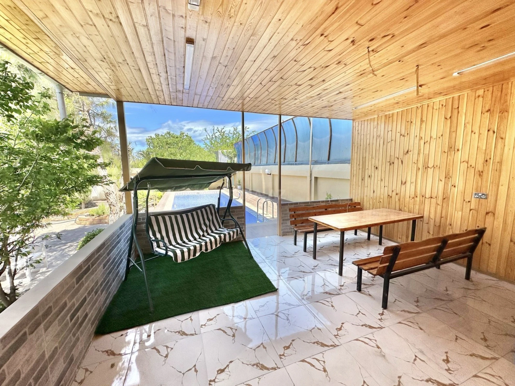 Kirayə verilir 5 otaqlı həyət evi 300 m²