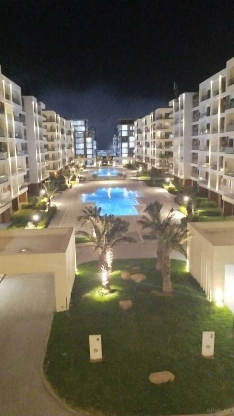 Kirayə verilir 3 otaqlı mənzil 140 m²