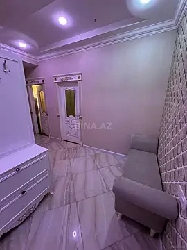 Kirayə verilir 2 otaqlı mənzil 62 m²
