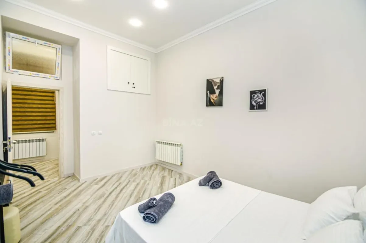 Satılır 2 otaqlı mənzil 60 m²