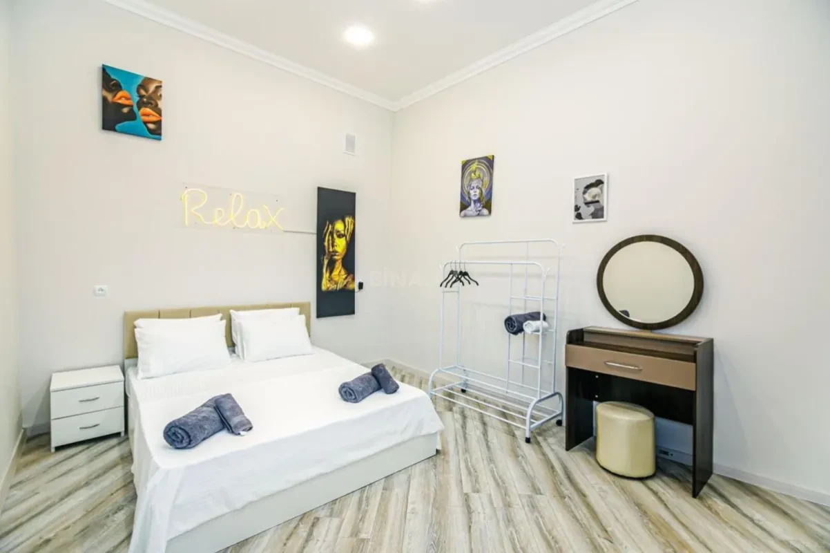 Satılır 2 otaqlı mənzil 60 m²