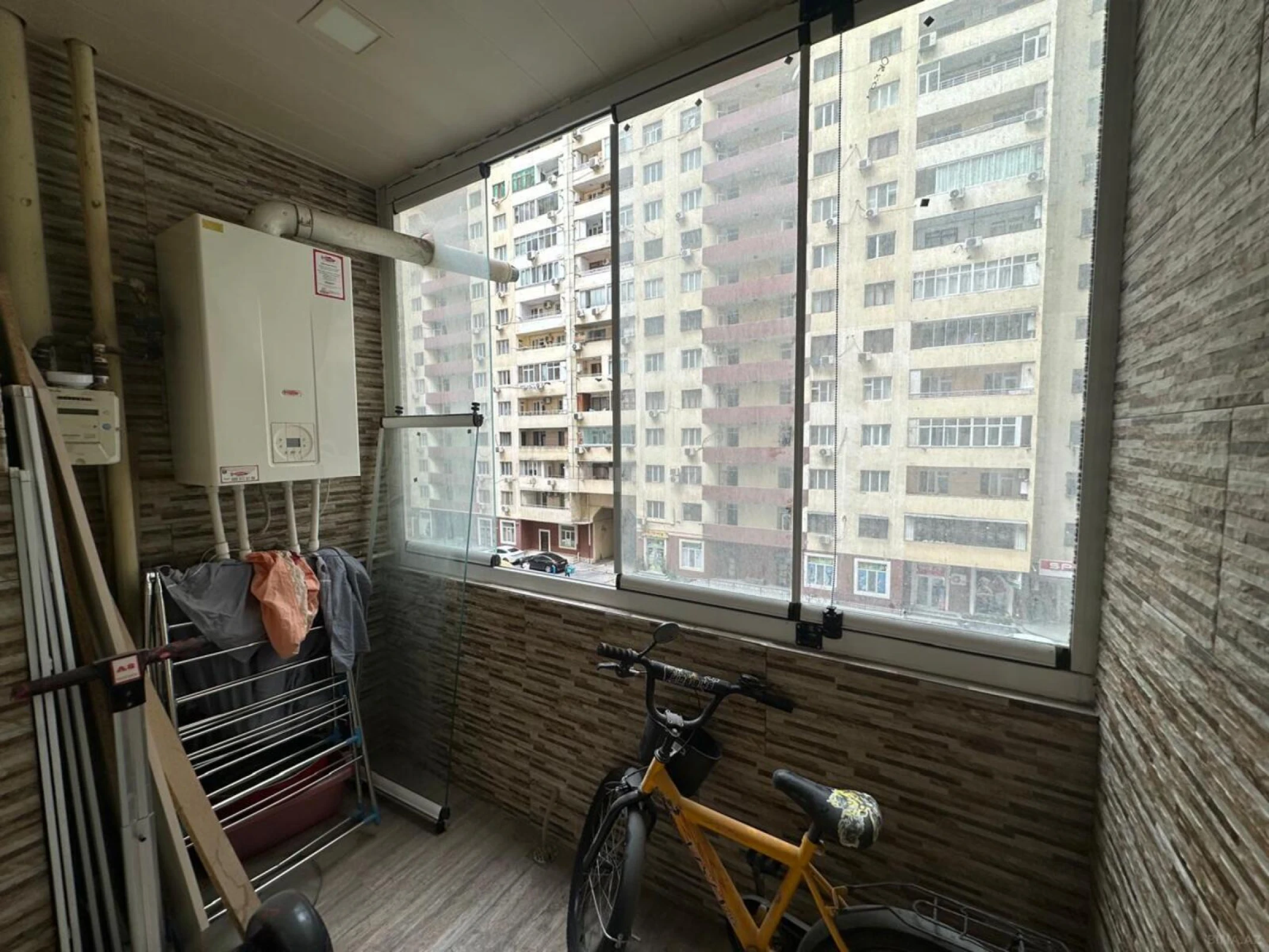 Kirayə verilir 3 otaqlı mənzil 136 m²