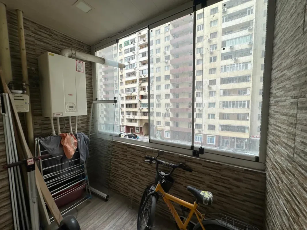 Kirayə verilir 3 otaqlı mənzil 136 m²