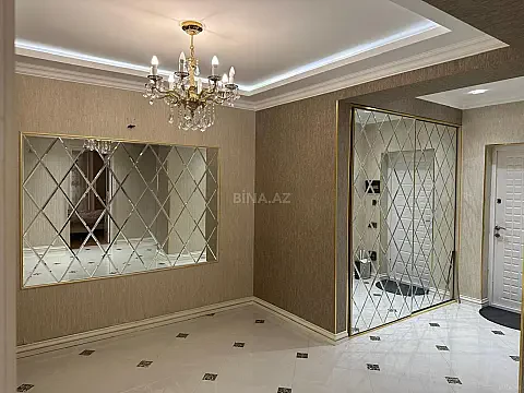 Kirayə verilir 3 otaqlı mənzil 136 m²