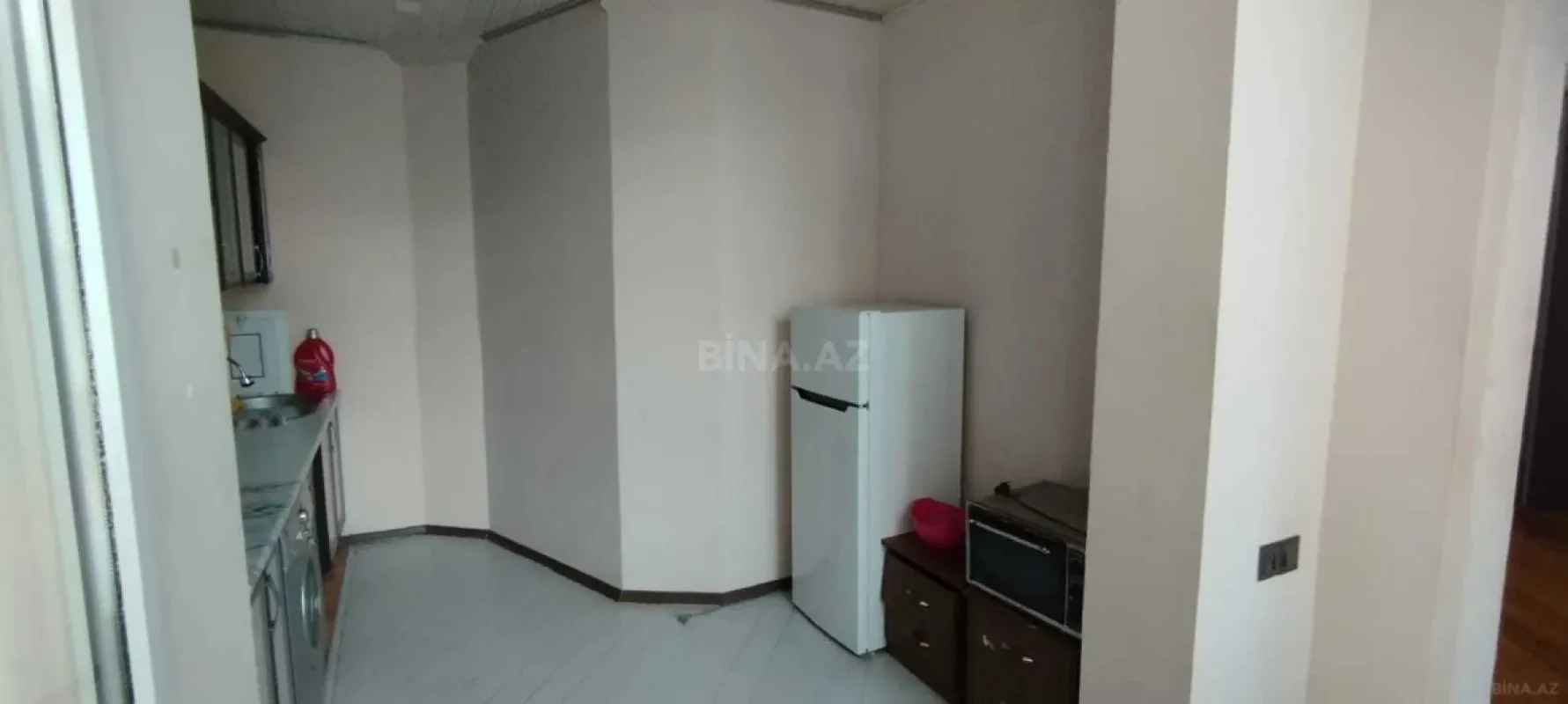 Kirayə verilir 2 otaqlı mənzil 75 m²