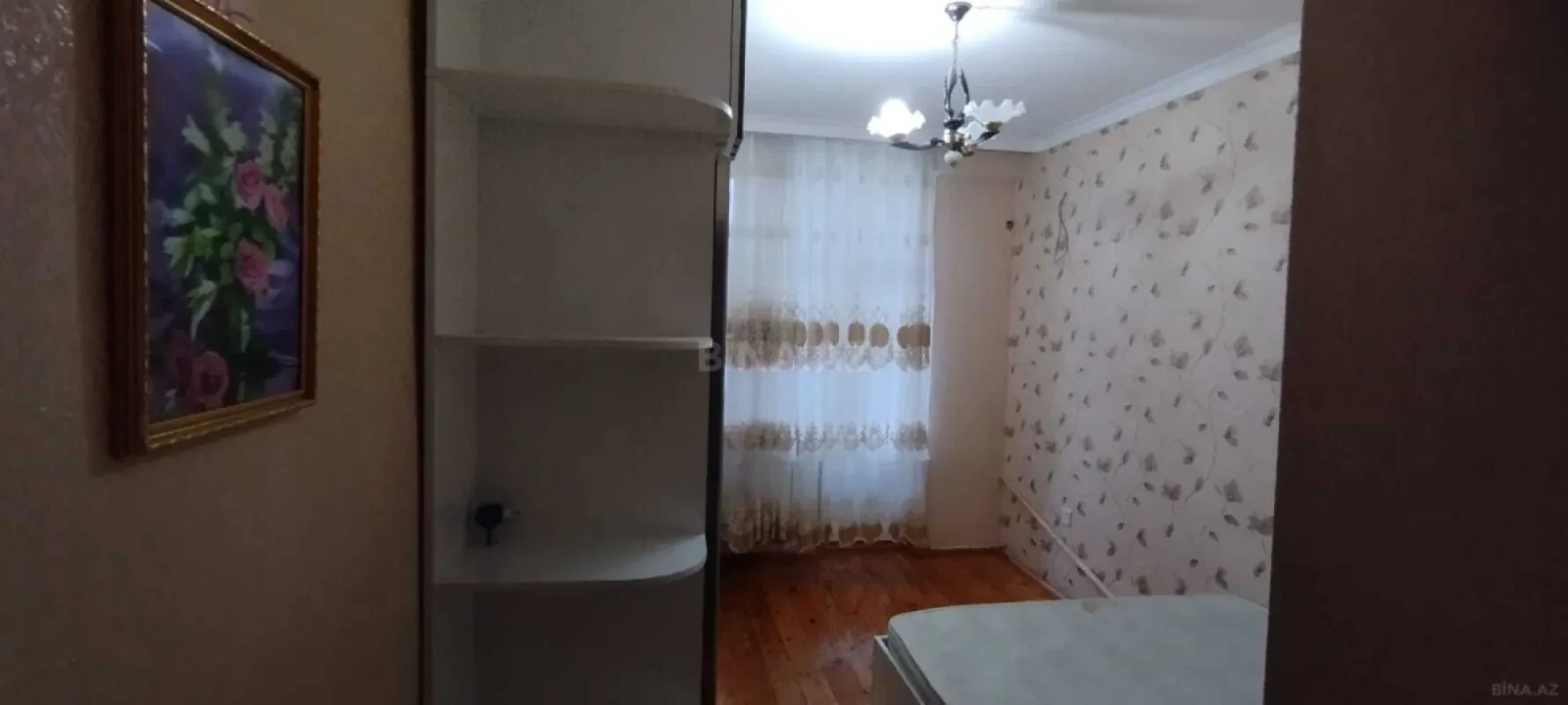 Kirayə verilir 2 otaqlı mənzil 75 m²