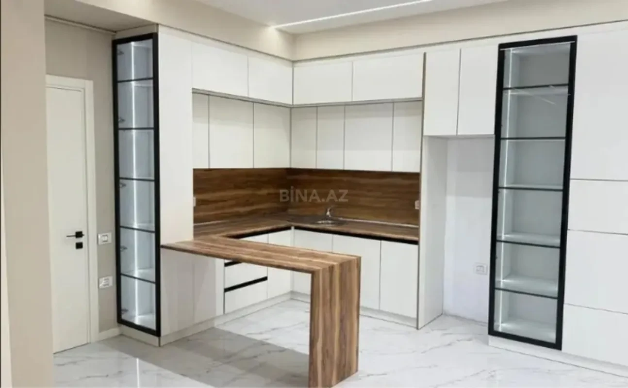 Satılır 3 otaqlı mənzil 97 m²
