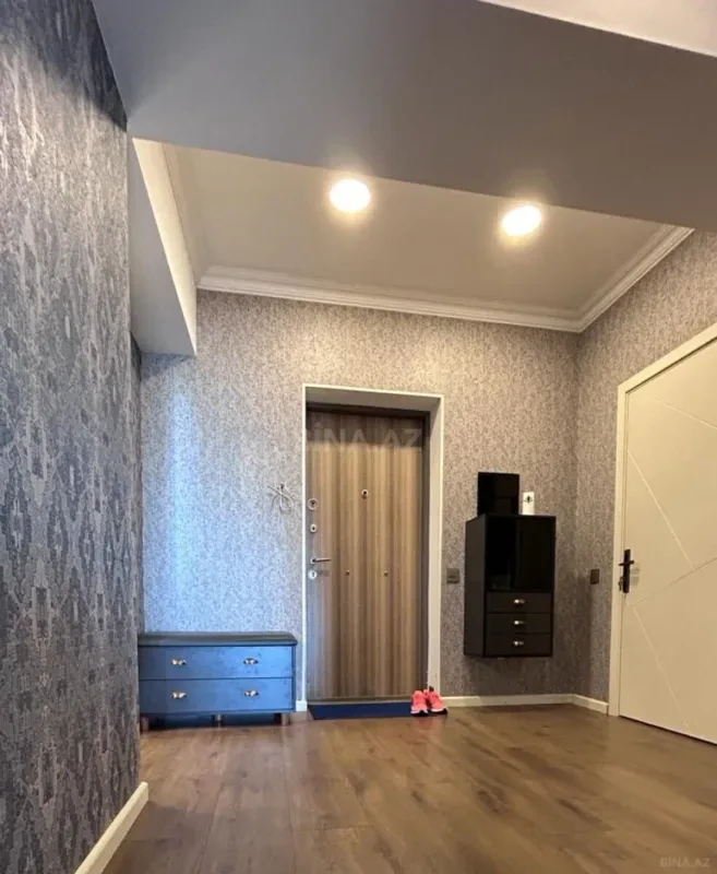 Kirayə verilir 3 otaqlı mənzil 110 m²